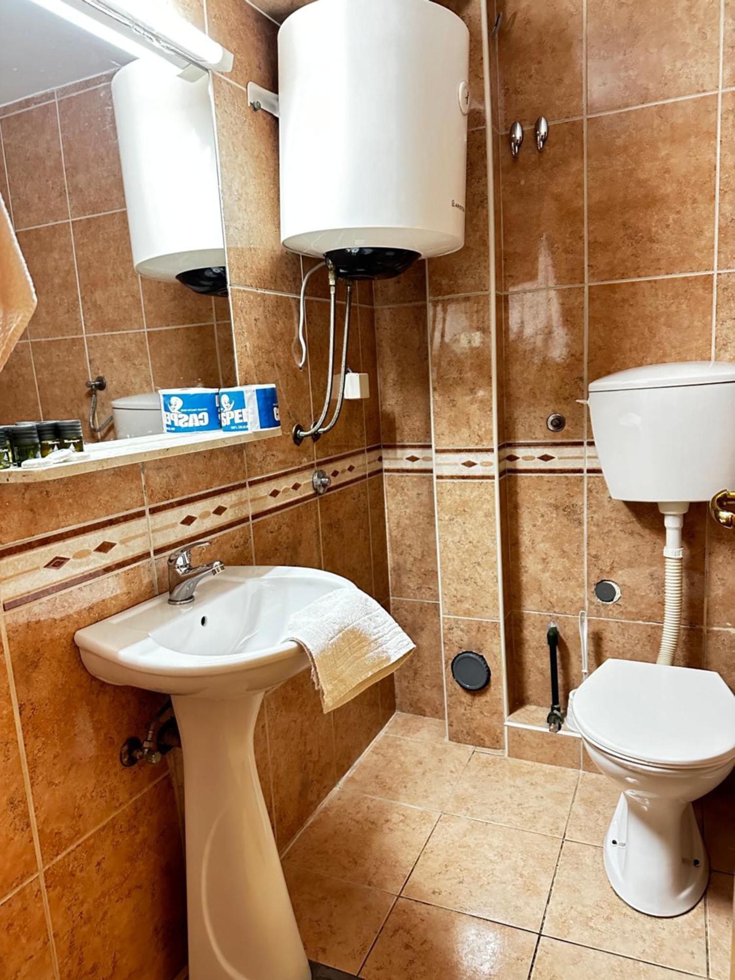 Central Hotel-Budva Zewnętrze zdjęcie