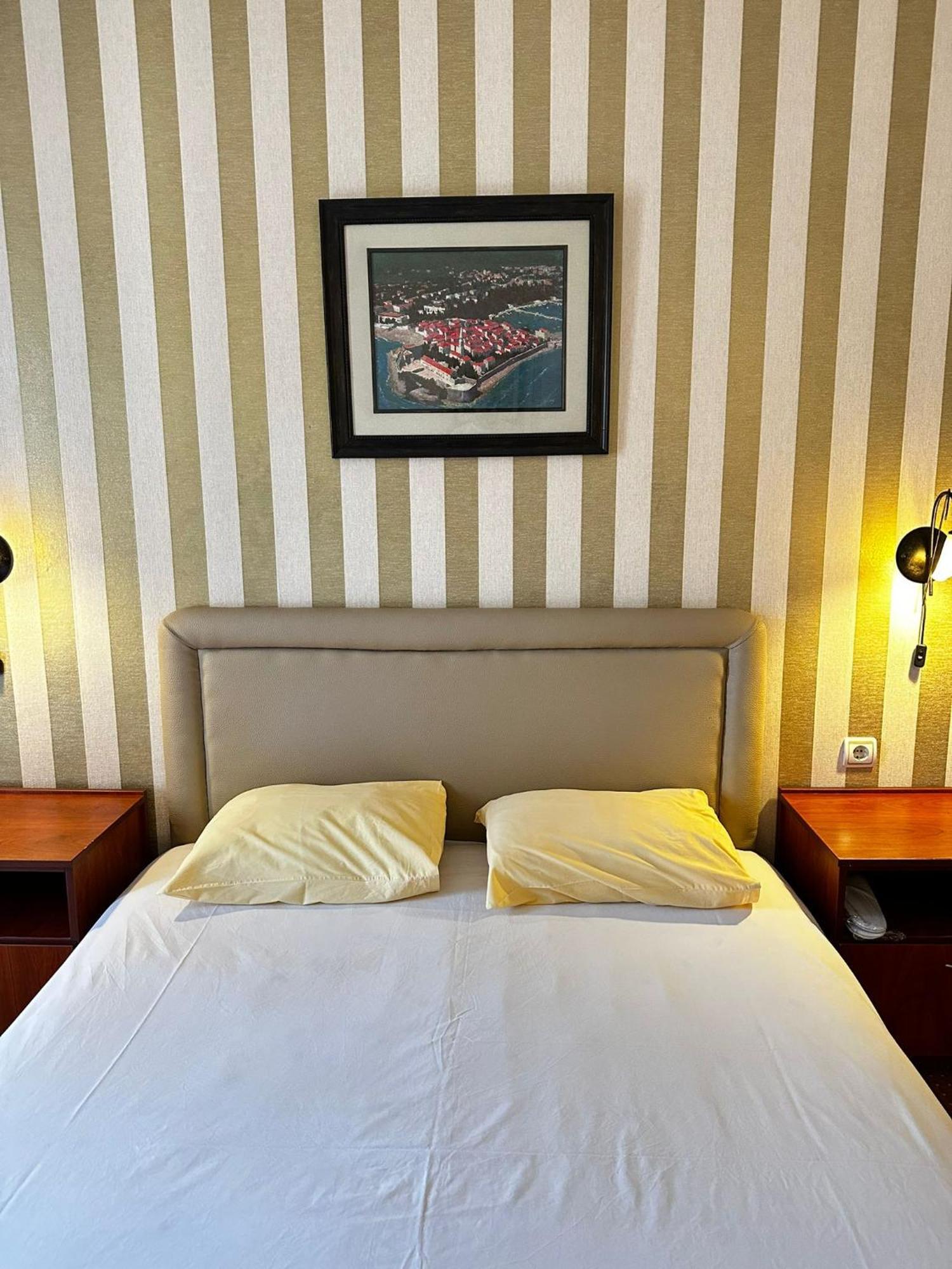 Central Hotel-Budva Zewnętrze zdjęcie